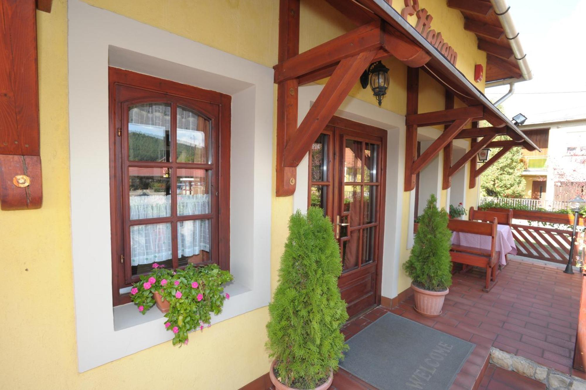 Forrás Fogadó Bükkszék Exterior foto